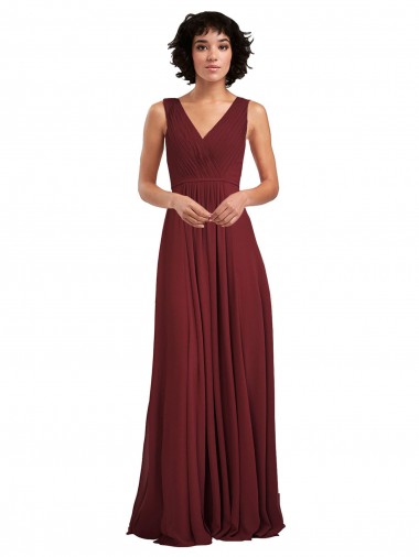 Shop Sleeveless V-Neck Pleated Chiffon Bridesmaid Dress UK